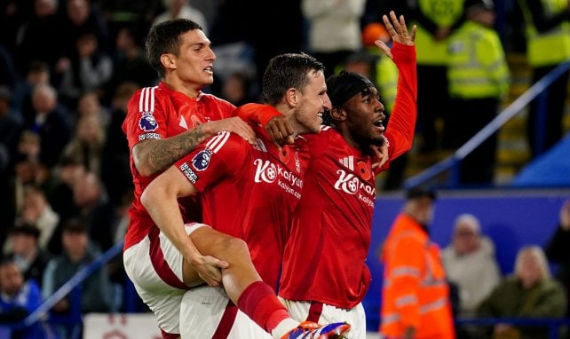 Los jugadores del Nottingham Forest festejan