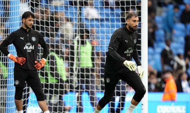 James Trafford y Gianluigi Donnarumma