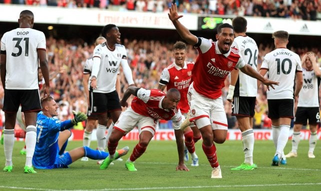 El Arsenal celebra el gol de Gabriel