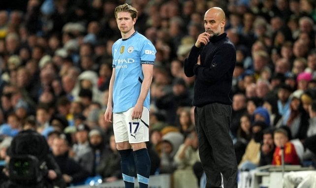 Kevin De Bruyne y Pep Guardiola