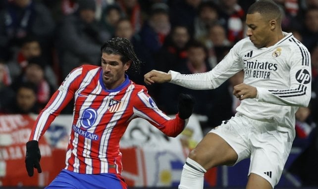 Rodrigo De Paul y Kylian Mbappé