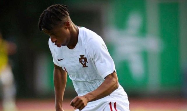 Cardoso Varela con Portugal