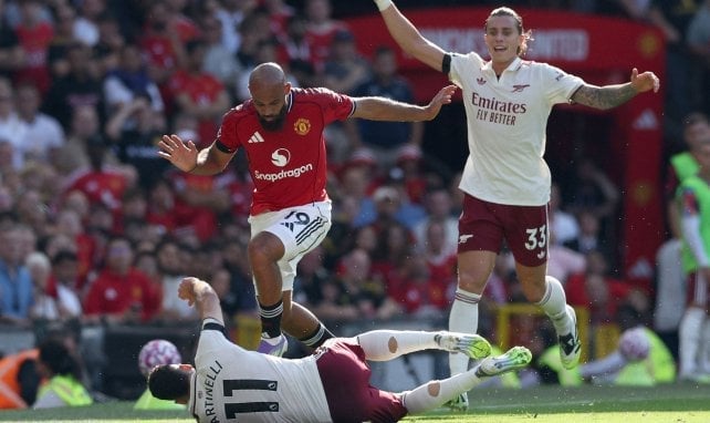 Bryan Mbeumo con el Manchester United
