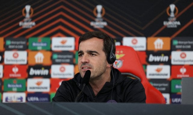 Tres nuevas opciones para el banquillo de Osasuna