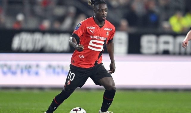 Jérémy Doku con el Rennes