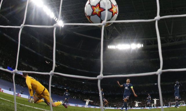 Donnarumma encaja un gol en el Santiago Bernabéu