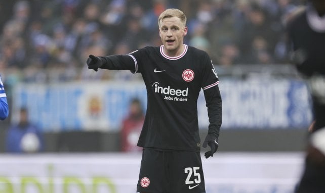 Donny van de Beek con el Eintracht