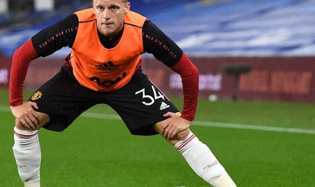 Donny van de Beek en un calentamiento