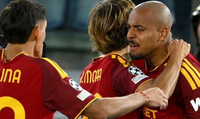 Liga de Campeones | La Roma se da un homenaje; el PSV reina en Portugal