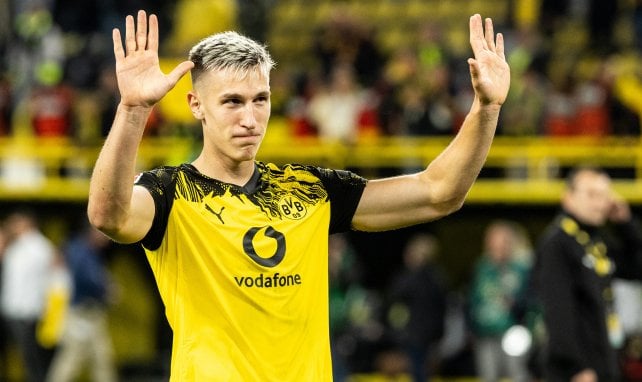 Nico Schlotterbeck con el BVB