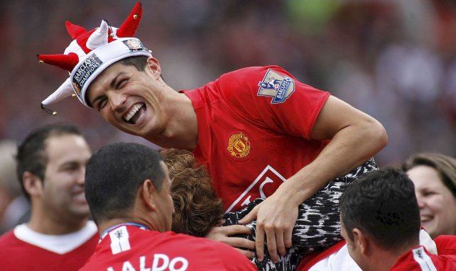 Cristiano Ronaldo celebra la Premier de 2009
