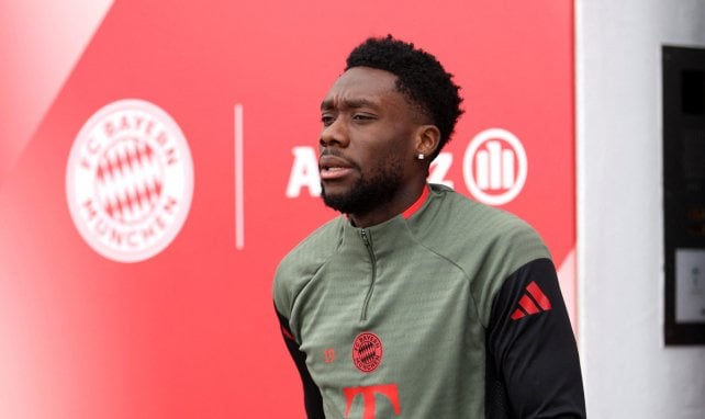 El Bayern de Múnich toma una decisión radical con Alphonso Davies