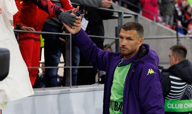 ¡Edin Dzeko negocia para ir a París!