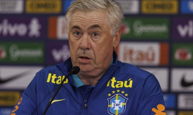 Carlo Ancelotti en sala de prensa con Brasil