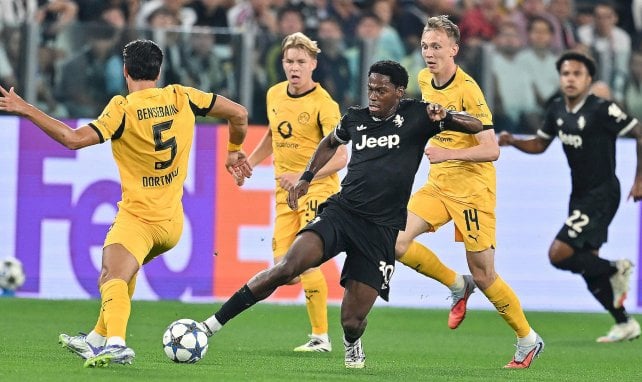 Dos vías de escape para Jonathan David