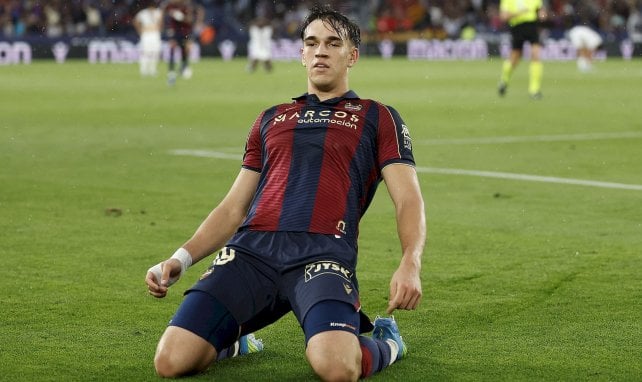 Carlos Espí firma con el Real Madrid