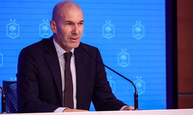 Zinédine Zidane anuncia cambios en Francia
