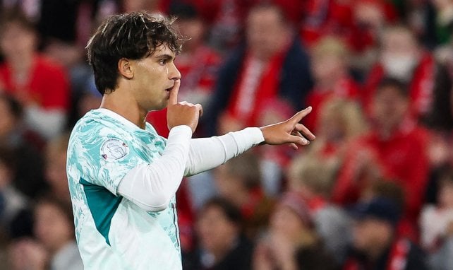 Una cláusula aleja a Joao Felix del FC Barcelona