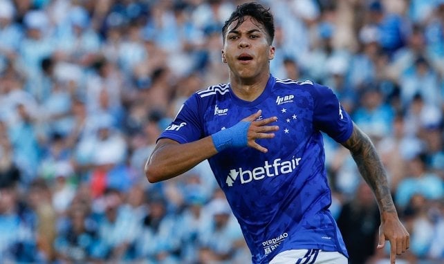 Kaio Jorge celebra un gol