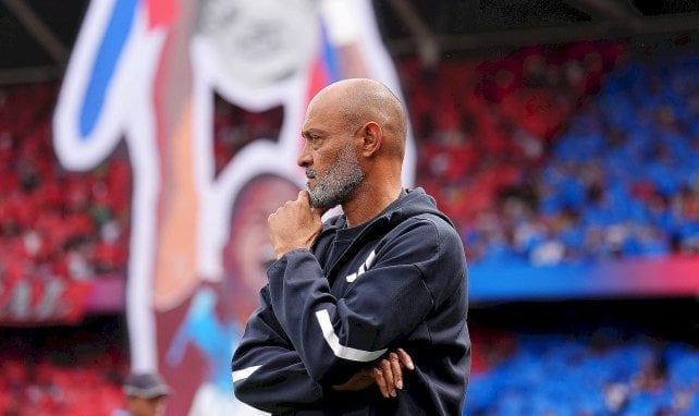 Nuno Espírito Santo con el Forest