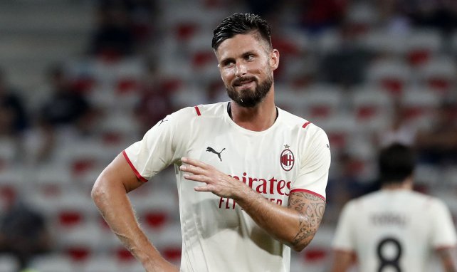 Olivier Giroud con el AC Milan