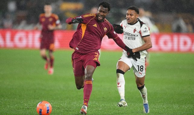 Evan N’Dicka se asoma por el radar del FC Barcelona