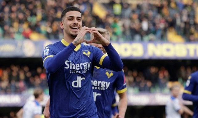 Fabio Depaoli celebrando su gol con el Hellas Verona