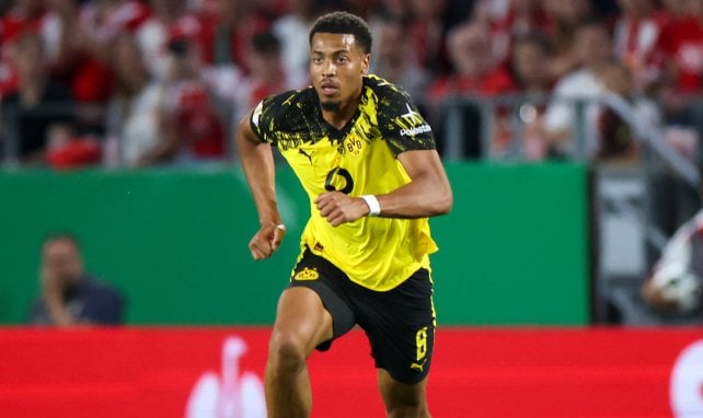 Nuevo admirador para Felix Nmecha en Inglaterra