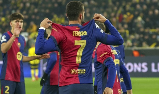 Ferran Torres celebra un gol en Dortmund