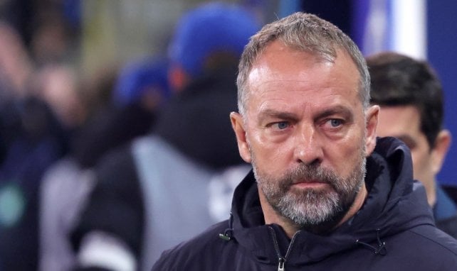 Hansi Flick: “Hay que cuidar a Lamine aquí y en la selección”