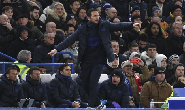 Frank Lampard no está conforme con el rendimiento de Kepa.