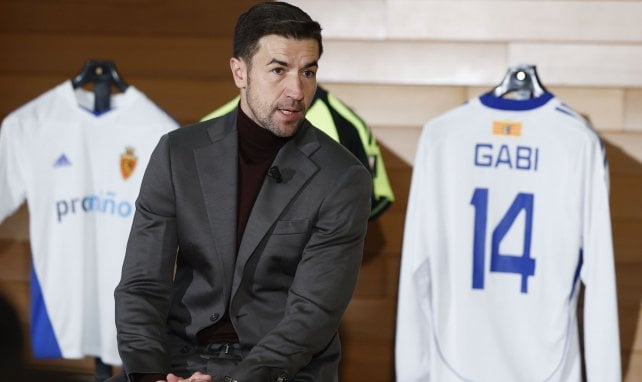 Gabi en su presentación con el Zaragoza