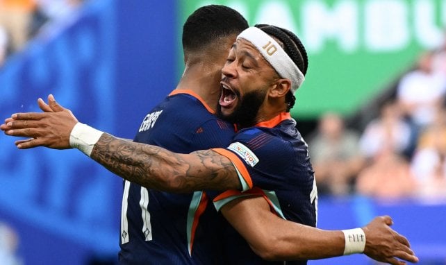 Memphis Depay con Países Bajos