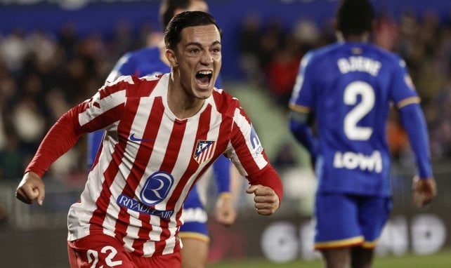 Giacomo Raspadori, en la rampa de salida