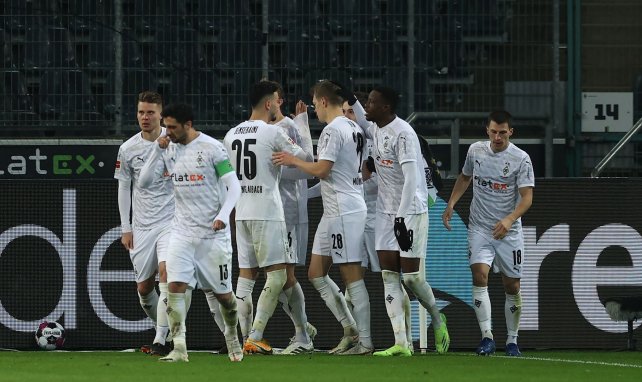 Los jugadores del Borussia Mönchengladbach celebran un gol