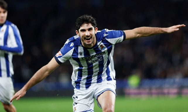 Gonçalo Guedes vuelve a alcanzar su mejor nivel