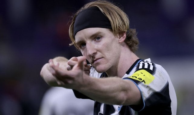 Anthony Gordon, en el punto de mira