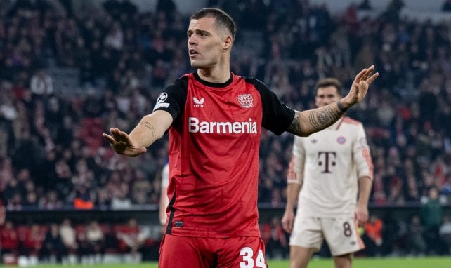 Granit Xhaka con el Bayer Leverkusen
