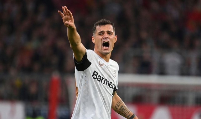 Granit Xhaka con el Bayer Leverkusen