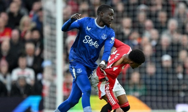 Idrissa Gueye con el Everton
