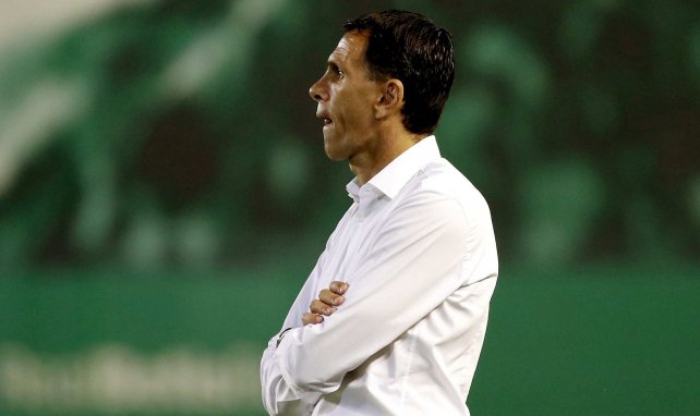 Gustavo Poyet, durante su etapa en el Real Betis