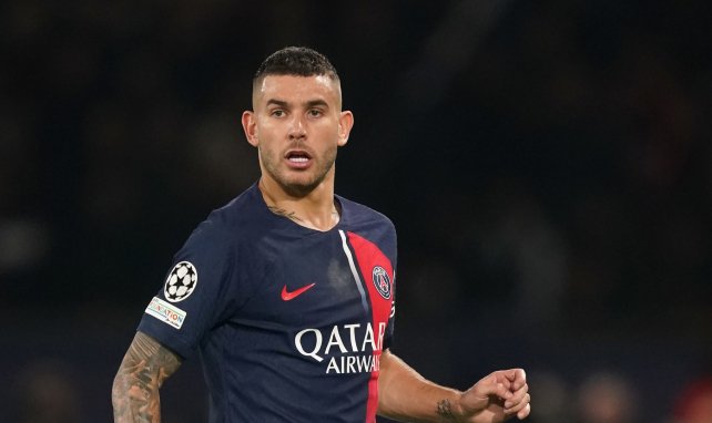 Lucas Hernández con el PSG