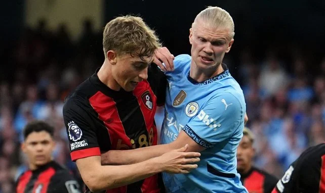 Dean Huijsen con el Bournemouth