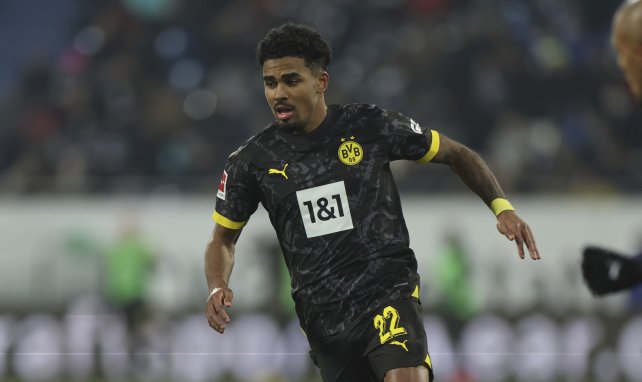 Ian Maatsen en el Borussia Dortmund