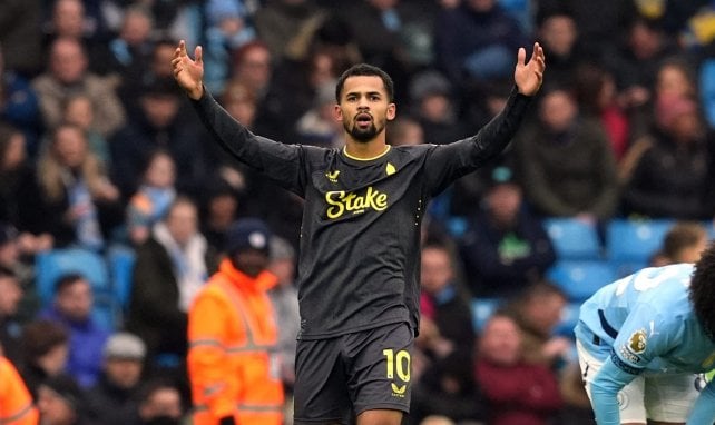 Iliman Ndiaye desata una puja de 55 M€