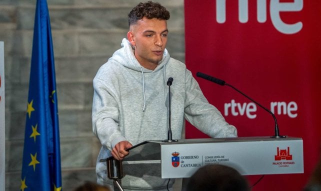 Iñigo Vicente, tras recibir un premio