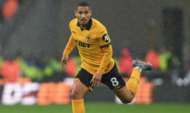 Sale a la luz el precio de Joao Gomes