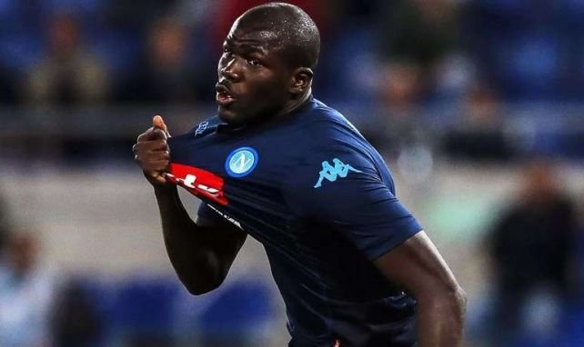 Koulibaly interesa a varios equipos