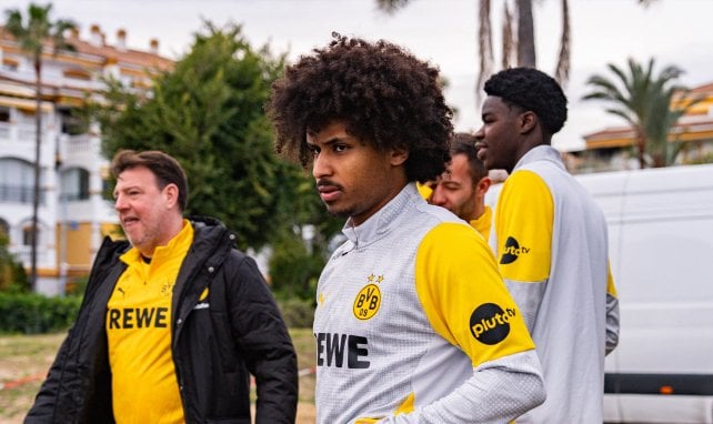 Karim Adeyemi, vigilado