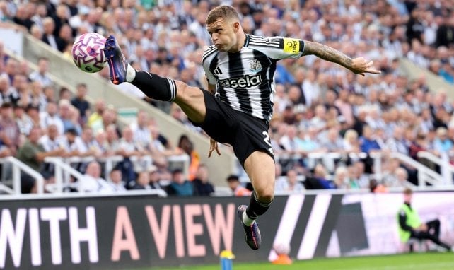 Kieran Trippier con el Newcastle